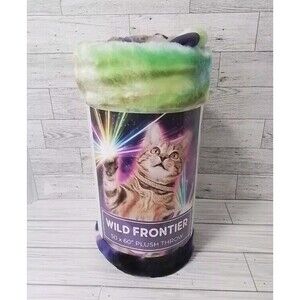 WILD FRONTIER 50" X 60" PLUSH GALACTIC CAT THROW